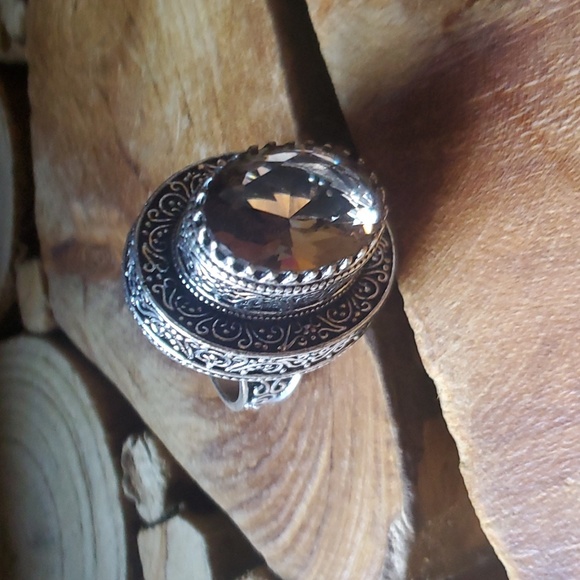 New Oversized Morganite 925 Silver Statement Ring. - Picture 7 of 16